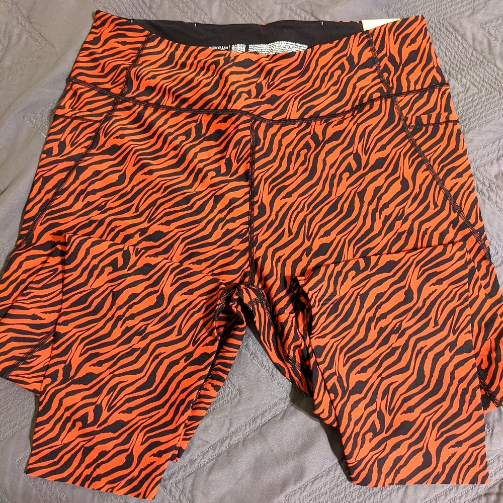 Victoria Secret tiger print leggings
